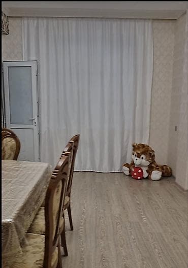 bina ev menzil: 2 otaqlı mənzil – interyer təsviri - Dəhliz: Açıq planlı keçid — 9