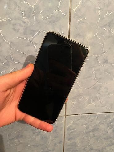 iphone 6s kabrolari: IPhone 11, Ağ — 2