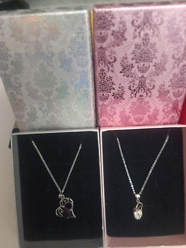 Спорт и отдых: Gümüşu rəngli zərif boyunbağılar – hədiyyə qutusunda Məhsul — 7