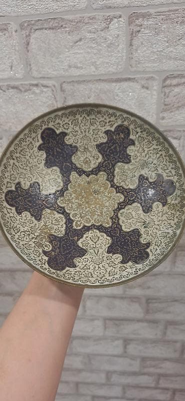 coca cola stekan: Dekorativ mis kasa və şüşə karaf-seti - Mis kasa: Şərq üslubunda oyma — 1