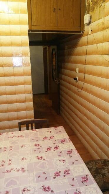 3 mkr kiraye evler: Bakı, 3 otaqlı, Köhnə tikili, m. Əhmədli, 70 kv. m — 6