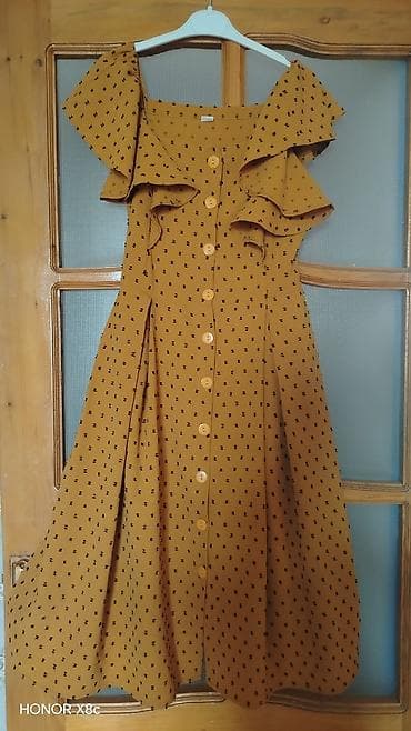 genc qizlar ucun donlar: Qadın geyim dəsti – 4 ədəd paltar 1) Toz-çəhrayı rəngdə, dizə yaxın — 3