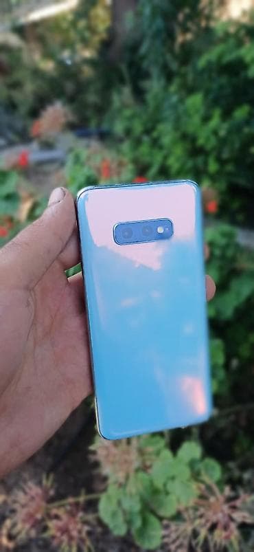 Samsung Galaxy S10e, rəng - Mavi, Barmaq izi — 3