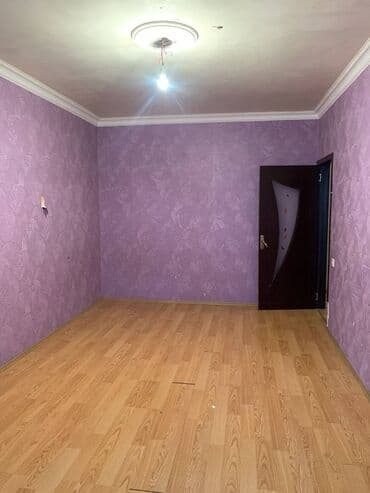 xacmazda tecili satilan evler: Bakı, 4 otaqlı, Köhnə tikili, m. Qara Qarayev, 110 kv. m — 8