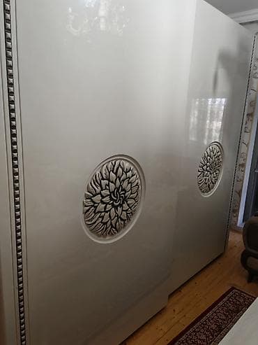 2 qapılı, Ağ, Digər material, Kupe, Düz dolab — 1