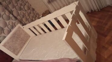 tek kravat işlənmiş: Oğlan və qız üçün, İşlənmiş, Çarpayı, Bazasız, Matras ilə, Siyirməsiz — 2