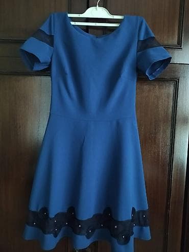 mini geyim: Mavi qadın paltarı - Klassik dizaynlı, qısaqoll model - Yarım dairəvi — 1