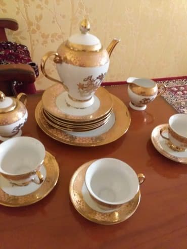 1 kq tort nece neferlikdir: Cayni servis tezedi. 6 eded bowqab 1 tort qabi. Pesok qabi cawkka — 8