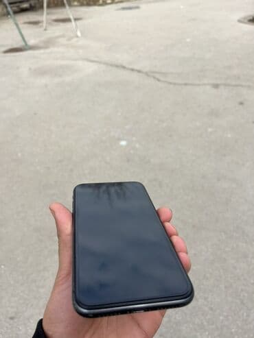 samsung s4 mini satilir: IPhone 11, Qara, Face ID — 3