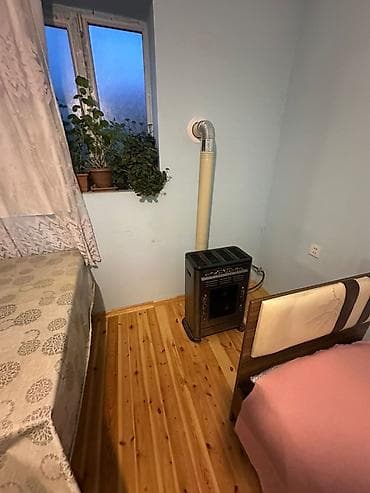 kiraye evler nermanovda: Ev Xırdalanda AAAF parkın arxasında yerləşir. Yeni təmirli evdir — 2