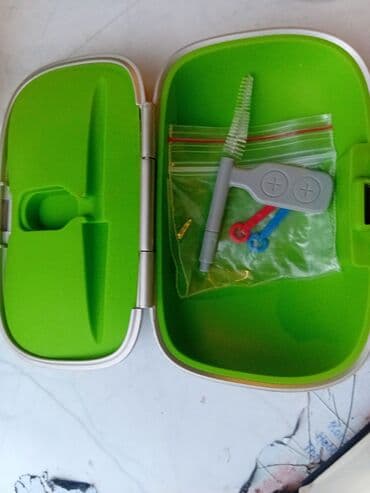 Phonak esitme cihazı originaldir islenmiyib ehtiyac olduguna gore