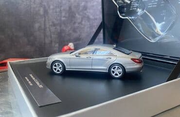 modeller: Коллекционная модель Mercedes-Benz CLS C218 grey 2011 125 Jahre — 12
