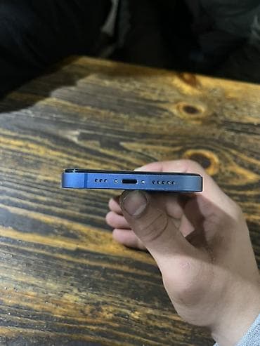 zapcast telefonlar: Telfonu gördüynüz vəziyetdədi arxa korpusu dəyşlmədi oda qiymətdə — 5