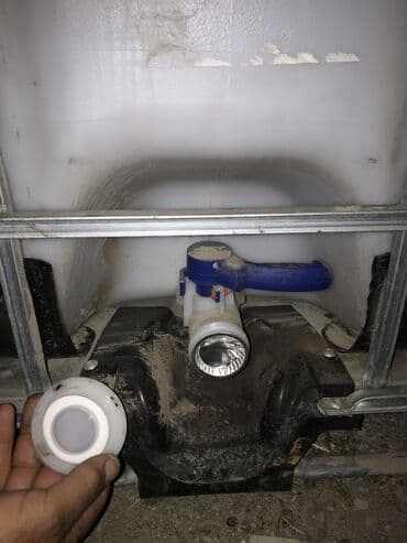 купить пластиковый бак для воды: Bak, Plastik, 1000 l l, İşlənmiş, Ünvandan götürmə — 2