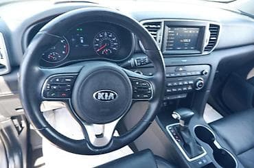satisda olan traktorlar: Kia Sportage: 1.7 l | 2017 il Krossover — 6