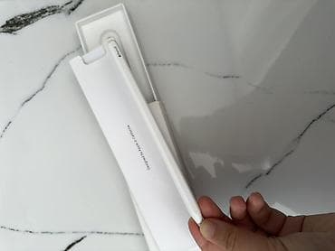 Stiluslar: Apple Pencil (2-ci nəsil) – iPad üçün rəqəmsal qələm Xüsusiyyətlər: - — 2