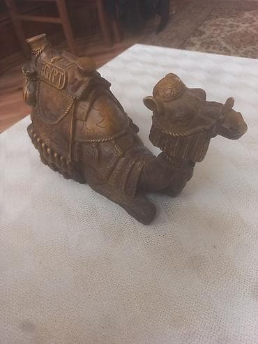 Fiqur, rəng - Qəhvəyi