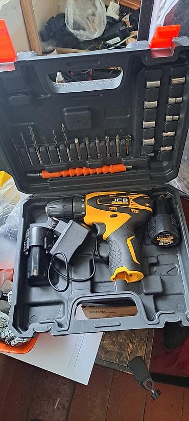 Mexaniki əl alətləri: İşlənmiş Drel dəsti, ədəd: 27, Drel-şurupaçan — 1