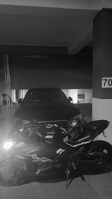 moto kavasaki: Kawasaki - Kawasaki replika — 2