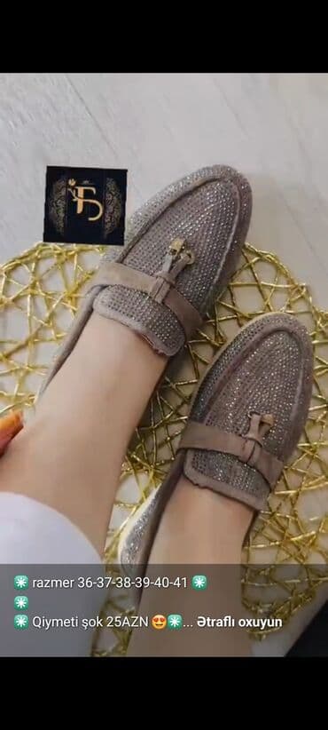 дождевик купить в баку: Məhsul təsviri: - Bordo rəngli idman vitrıovka (yüngül küləkkeçirməz — 11