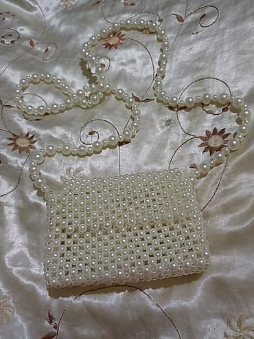 Her biri 20azn, hazir horulmus cantalar, astarsiz