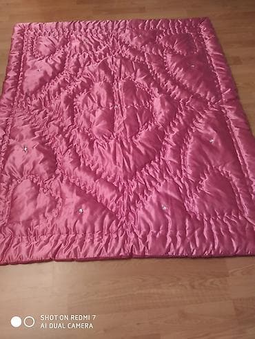 pastel: El işi sırınma yorganlar. Tezedir istifade olunmayıb. Qiymet-120 man — 4