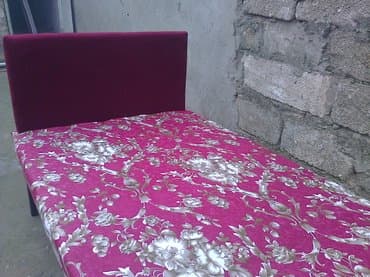 2 mərtəbəli kravat: Krovat — 1