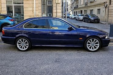 tekerli evler: BMW 5 series: 2.8 l | 1996 il Sedan — 5