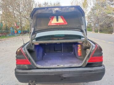 купить мопед бу: Mercedes-Benz 200: 2 л | 1996 г. Седан — 5