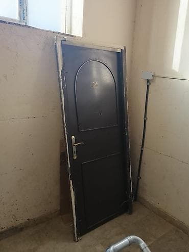 plasdik qaplar: Metal giriş qapısı və taxta iç qapı – komplekt hissələr ilə Məhsul — 2