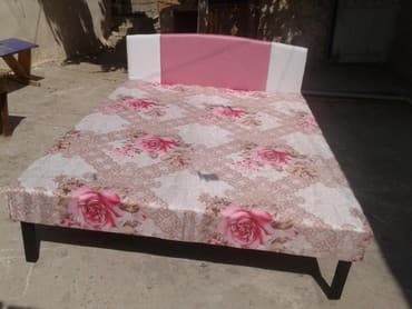 2 neferlik taxt: Kravat teze mohkem mohkemliyine zemanet verilir 2 neferlik kravatlar — 2