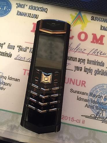 telefon nomresi: Salam antik madel telefonlardan biridi arginaldi ref deil tam idial — 1