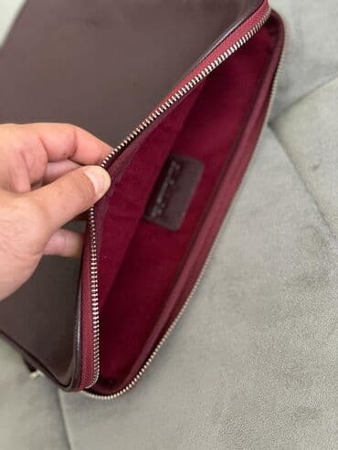 qaşlı çanta: Original “Cacharel” xususi ishleme deri deyerinden ashagi satilir. 2-3 — 5