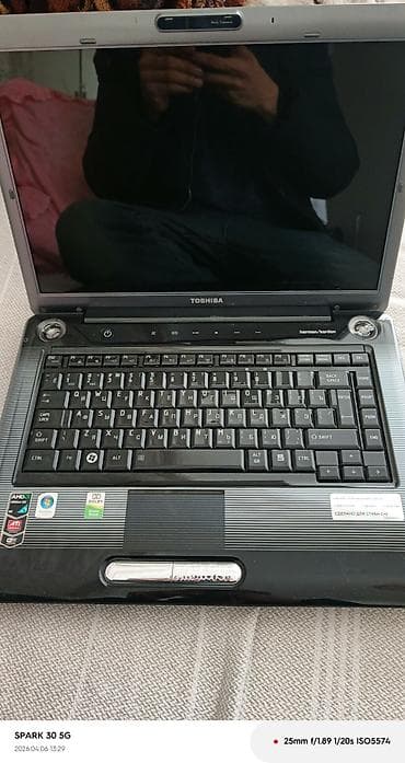 hp noutbuk: Toshiba Satellite A300D-14P noutbuku - Model: Toshiba Satellite — 2