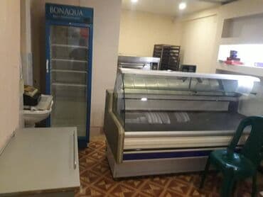 konteyner mağaza: Sabunçu rayonu Bakxanov qəsəbəsində,30 kv.m sahəsi olan — 2