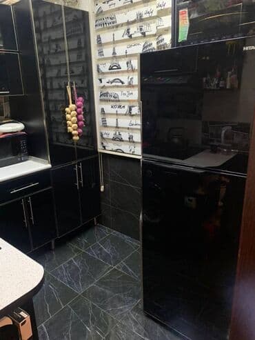 ist petrol tbilisi prospekti: Bakı, 3 otaqlı, Köhnə tikili, m. Memar Əcəmi, 75 kv. m — 14