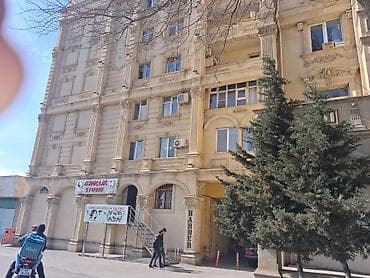 Баку, 3 комнаты, Вторичка, 75 м² — 2