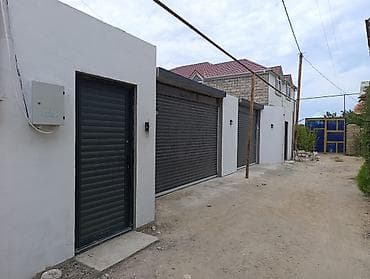 Satılır: həyət evi - Plan: 1 mərtəbə, düzxətli müasir layihə - Giriş
