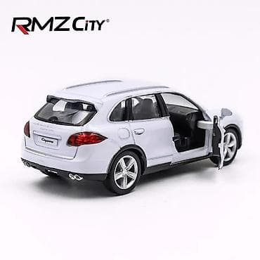 oyuncag masin: Demir masinlar.06,07,niva, galenvagen. qapilari acilir,isiqlari yanir — 10