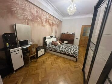 yataq trafosu: İkinəfərlik çarpayı, Dolab — 4