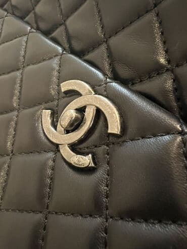 qaşlı canta: Əl çantası, Chanel — 4