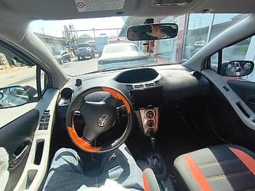 vaz 2107 abirsofka: Toyota Yaris: 1.3 l | 2007 il Hetçbek — 2