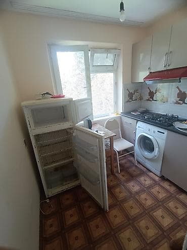 icare qaraj: Tələbə bəylər üçün 2 otaqlı mənzil. Təsvir: - Uzun, işıqlı otaq: 2 — 3