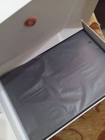 Alfa Romeo: CRELANDER planşet – W30 modeli - Korpus: gümüşü rəng, metal arxa səth — 4