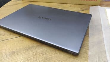 huawei matebook d15: Intel Core i5, 15.6 " — 7