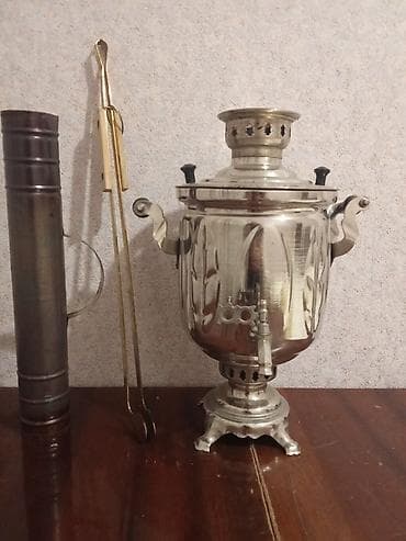 Klassik metal samovar dəsti Təsvir:Tula metallar zavoduna aid 5 l -