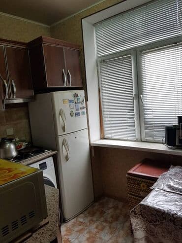 masazirda 3 otaqli evlər: Bakı, 3 otaqlı, Köhnə tikili, m. 28 may, 64 kv. m — 10