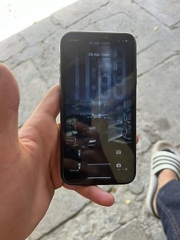 iphone 11 pro adapter: IPhone 11, Qara, Face ID — 2