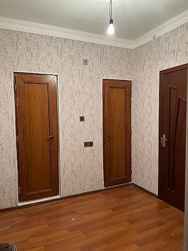 kiraye yerler: Cox Təcili. Xətai metrosunun yaxınlığında 18 mərtəbəli binanin 11 ci — 6