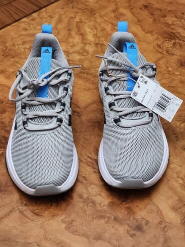 kişilər üçün qaçış krossovkaları: Adidas kişi qaçış/idman krossovkaları - Rəng: boz üst hissə, qara üç — 7